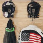 MOTORCYCLE HELMET HOLDER (RACKEM)
